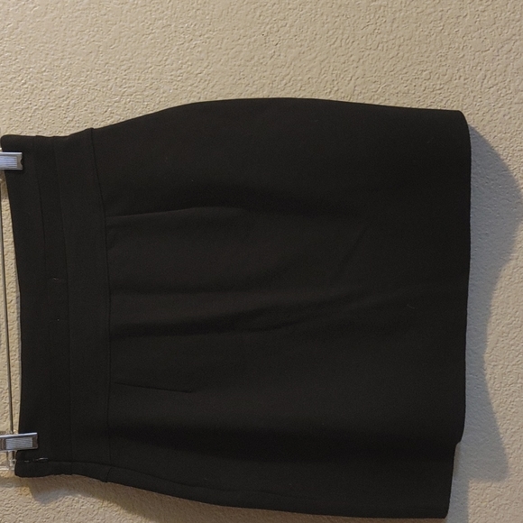 Silence + noise  skirt - Picture 3 of 3